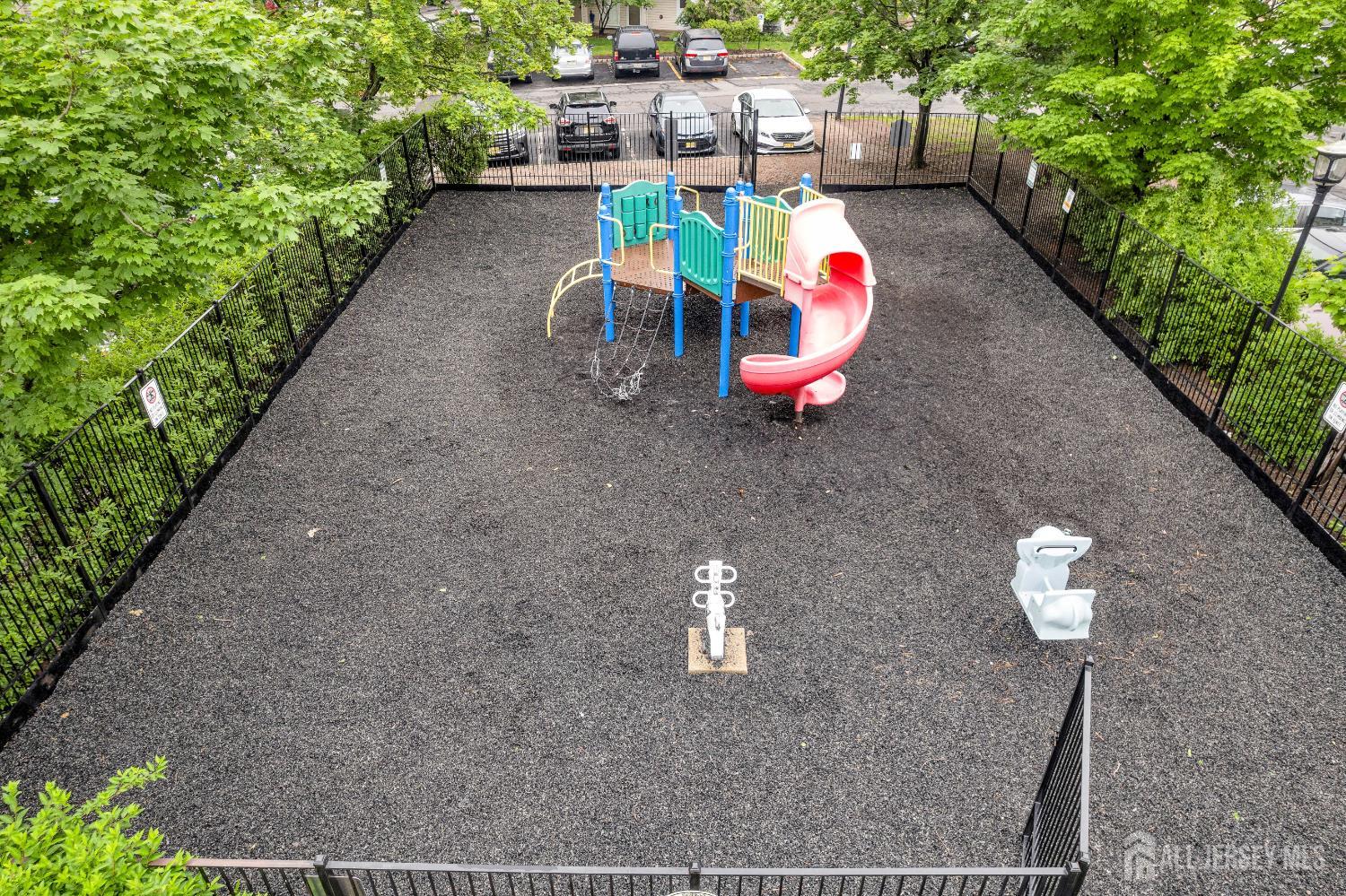 98 Prestwick Way # 98, Edison NJ 08820 - View 4