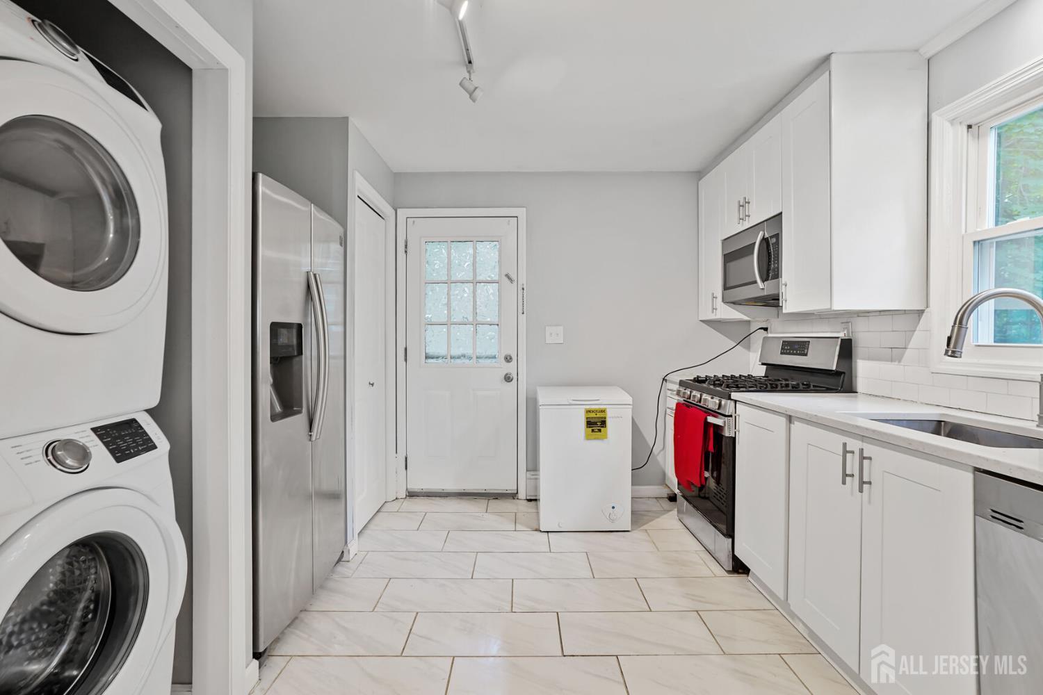 2 Ann Street, Bloomingdale NJ 07403 - View 5