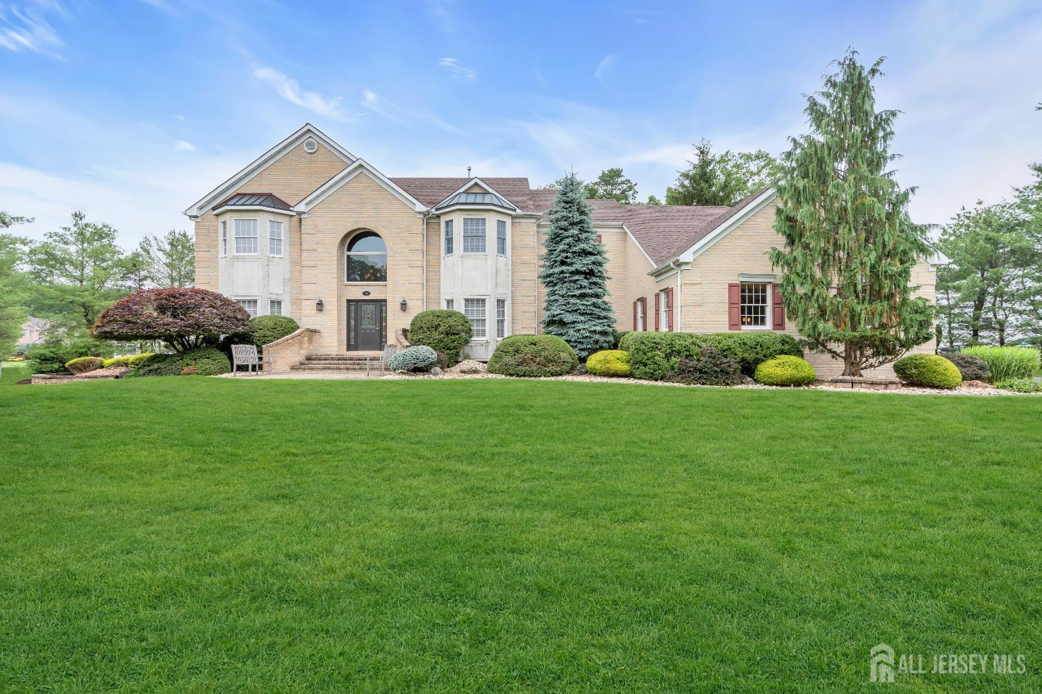 329 Valley View Circle, Freehold Twp NJ 07728 - View 3