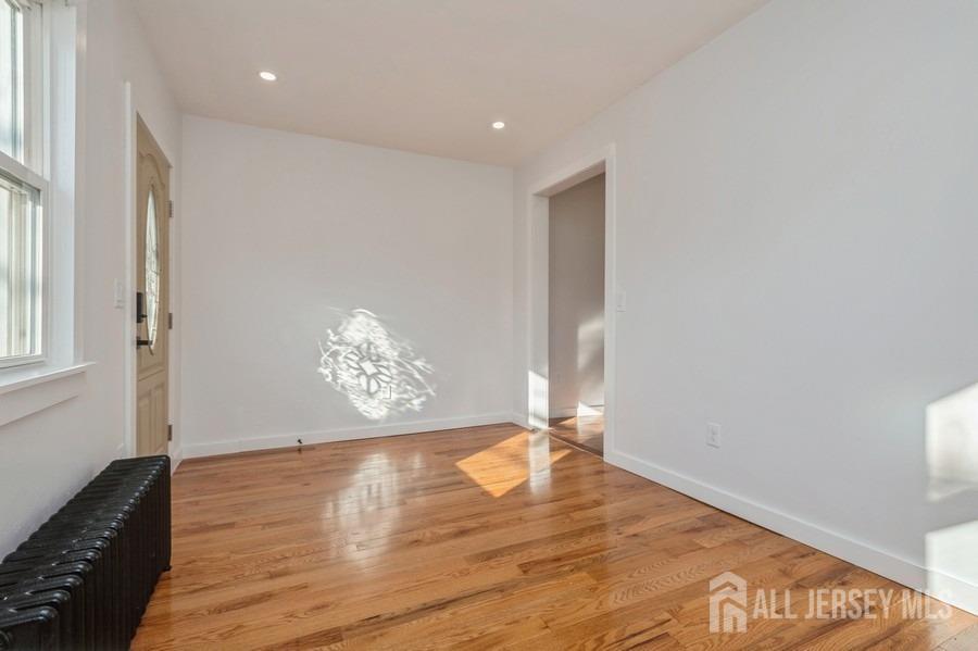 487 S Pine Avenue, Sayreville NJ 08859 - View 3