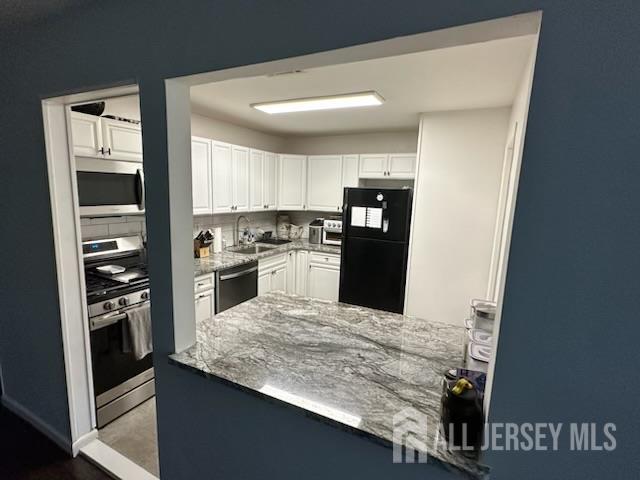 281 College Drive, Edison NJ 08817 - View 4