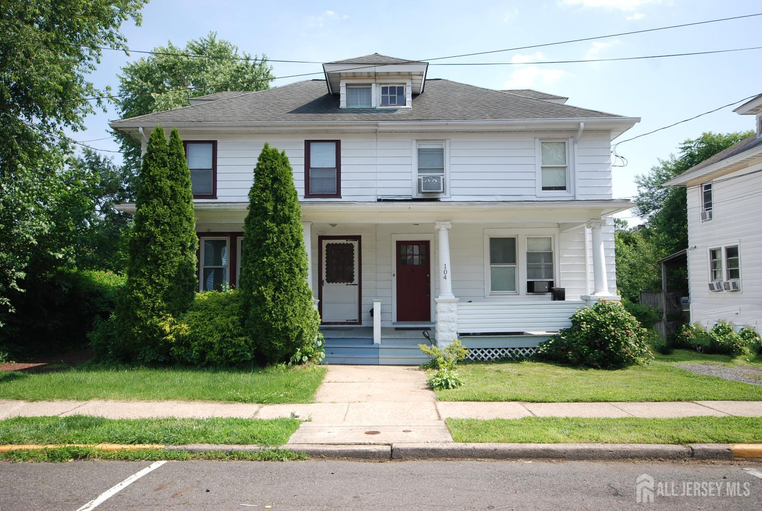 104 Juniper Street, Burlington City NJ 08016 - View 2