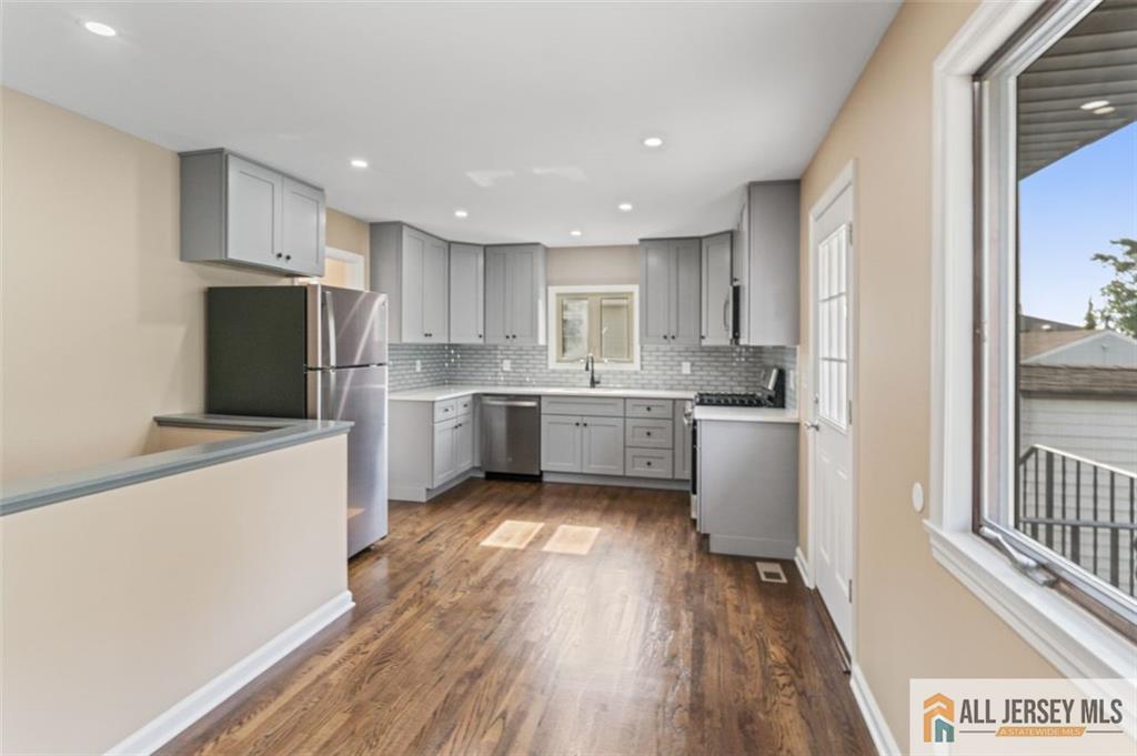 114 Holly Street, Port Reading NJ 07064 - View 5