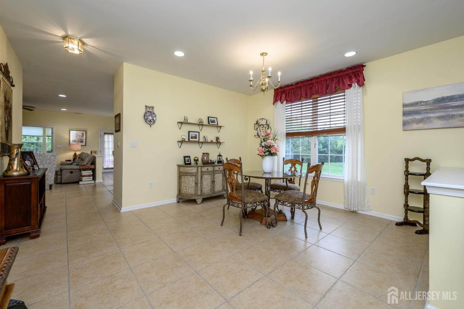 26 Woodstock Court, Jackson NJ 08527 - View 5
