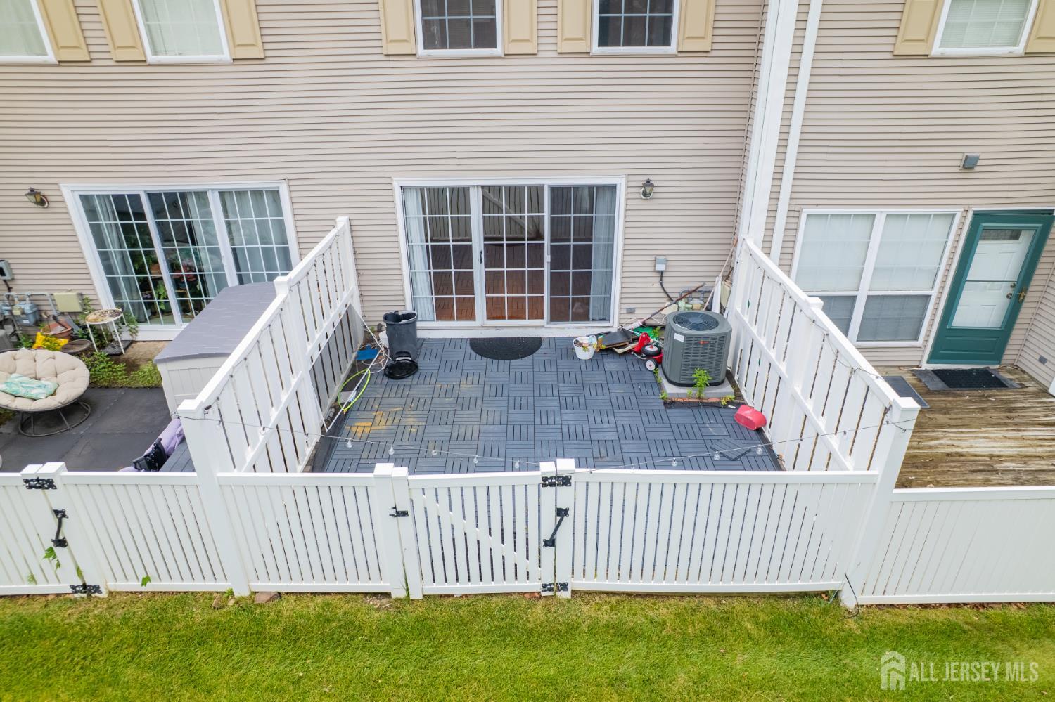 26 Desoto Drive, Franklin Twsp NJ 08823 - View 4