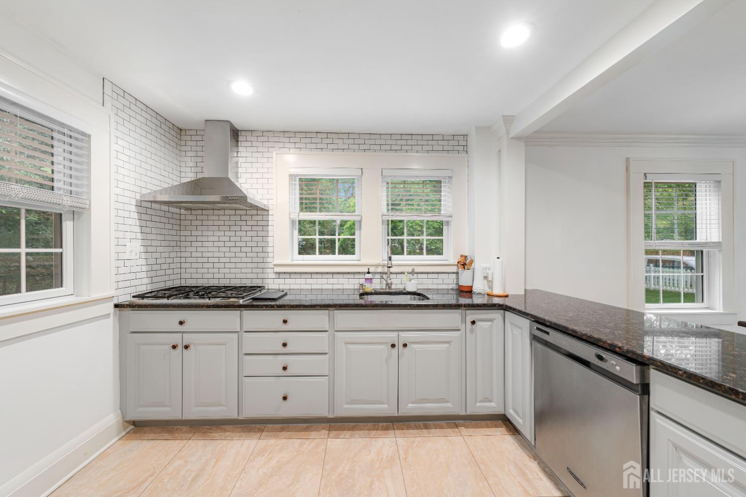 328 John Street, Bound Brook NJ 08805 - View 5