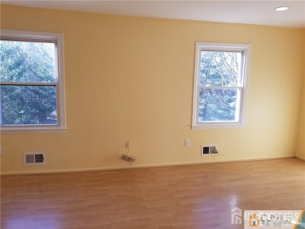 20 Tiger lilly ct Court, Sayreville NJ 08872 - View 2