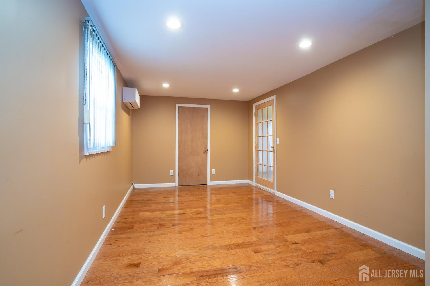 314 Benjamin Avenue, Iselin NJ 08830 - View 3