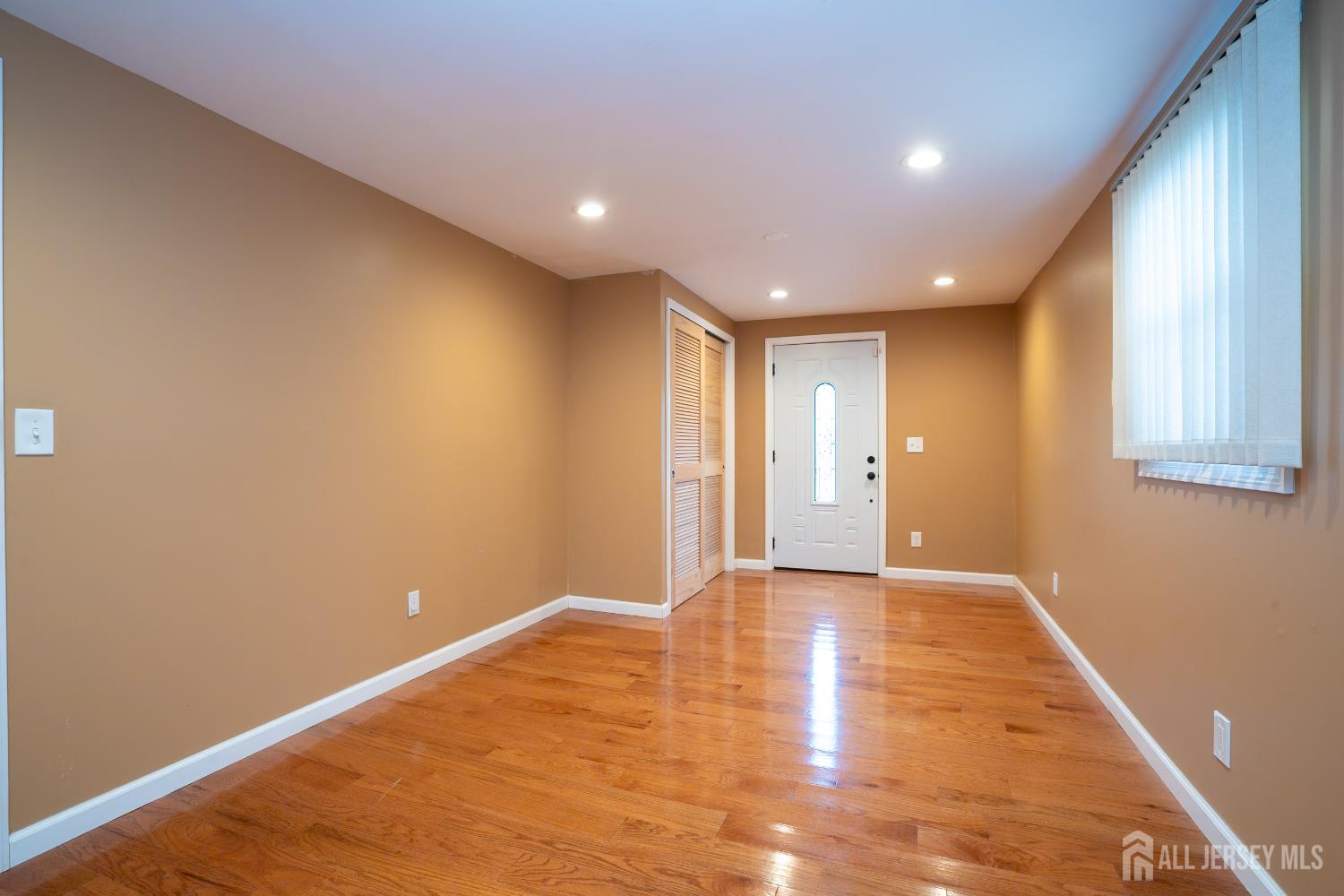 314 Benjamin Avenue, Iselin NJ 08830 - View 4