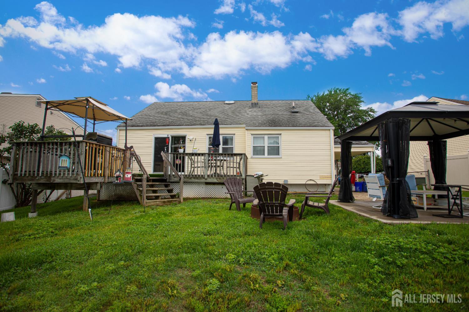 22 Woodcrest Drive, Old Bridge NJ 08857 - View 4