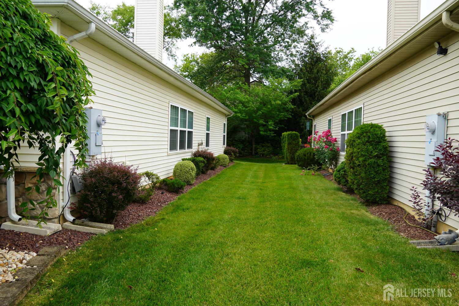 185 Valencia Drive, Monroe NJ 08831 - View 4