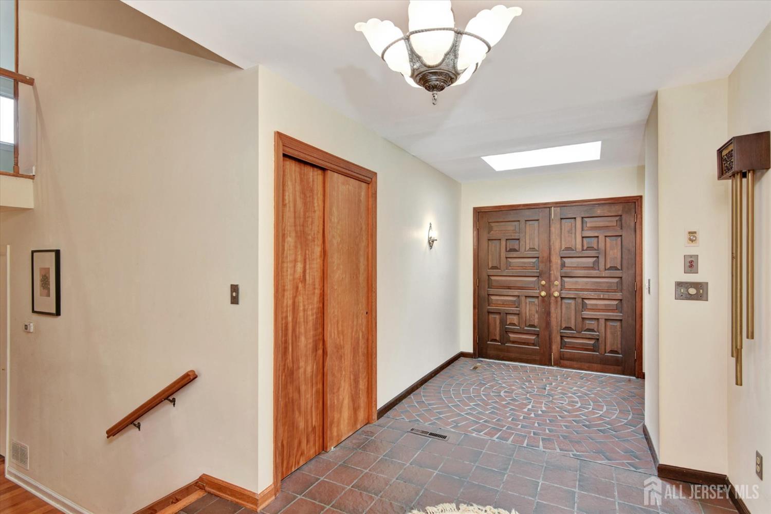 25 Deer Path, Holmdel NJ 07733 - View 4