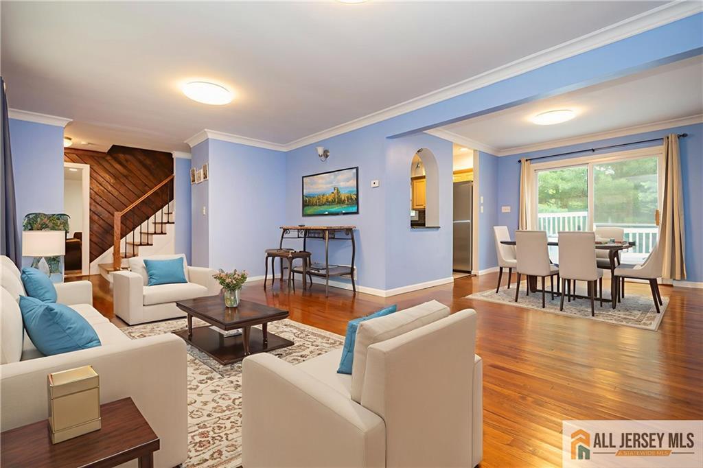 25 Tall Oaks Drive, East Brunswick NJ 08816 - View 2