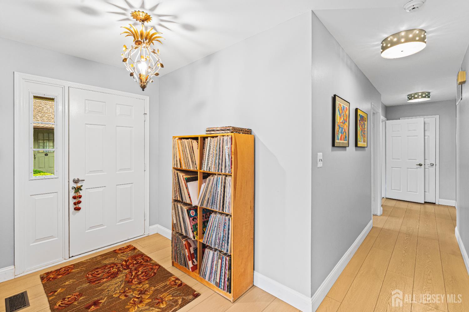 13 Andrew Jackson Court, Monroe NJ 08831 - View 3
