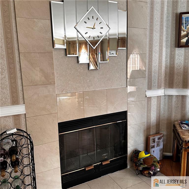 17 Alexis Lane, Edison NJ 08820 - View 2