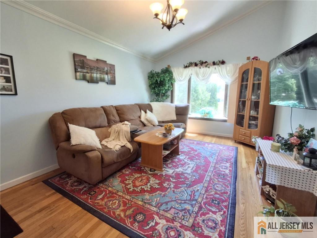 85 Pinetree Drive, Sayreville NJ 08859 - View 3