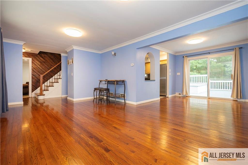 25 Tall Oaks Drive, East Brunswick NJ 08816 - View 3