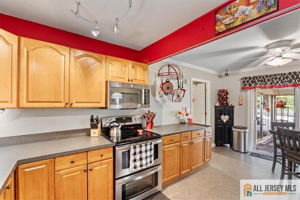 23 Spring Street, Franklin NJ 08873 - View 3
