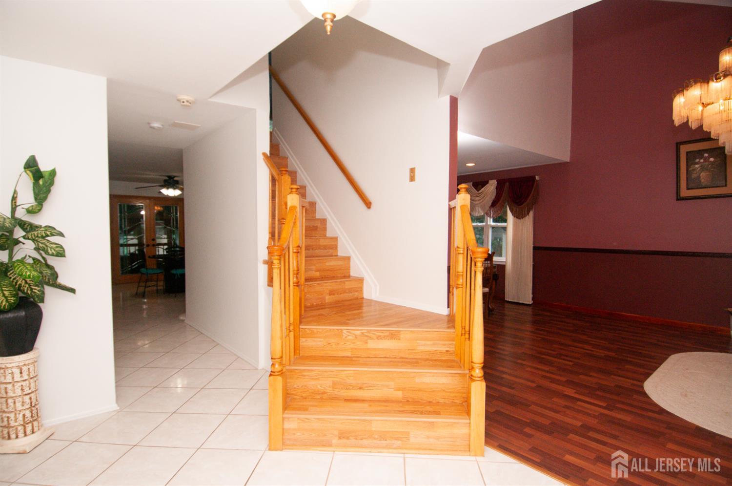 5 Dan Court, Old Bridge NJ 08857 - View 3