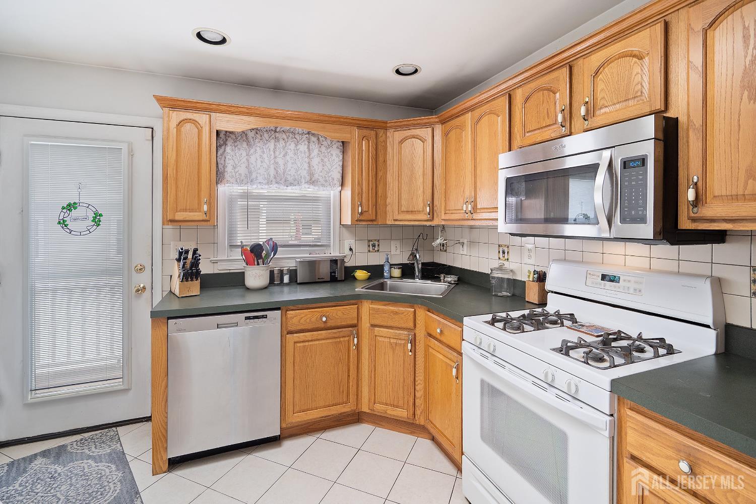 122 Randolph Avenue, South Plainfield NJ 07080 - View 3