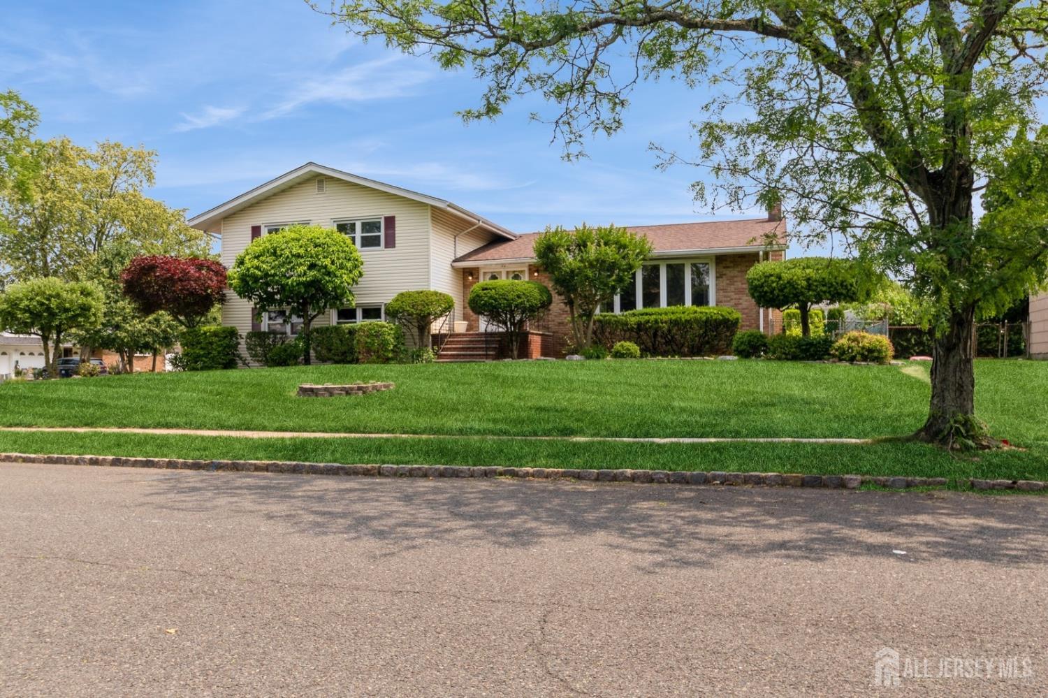 58 devon Drive, Piscataway NJ 08854 - View 4