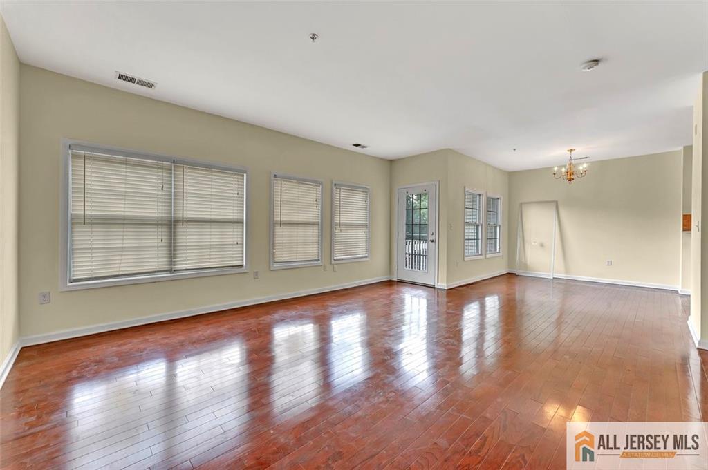 149 Main UNIT 33, South Amboy, NJ, 08879