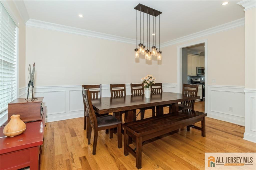 19 Maplehurst Lane, Piscataway NJ 08854 - View 3