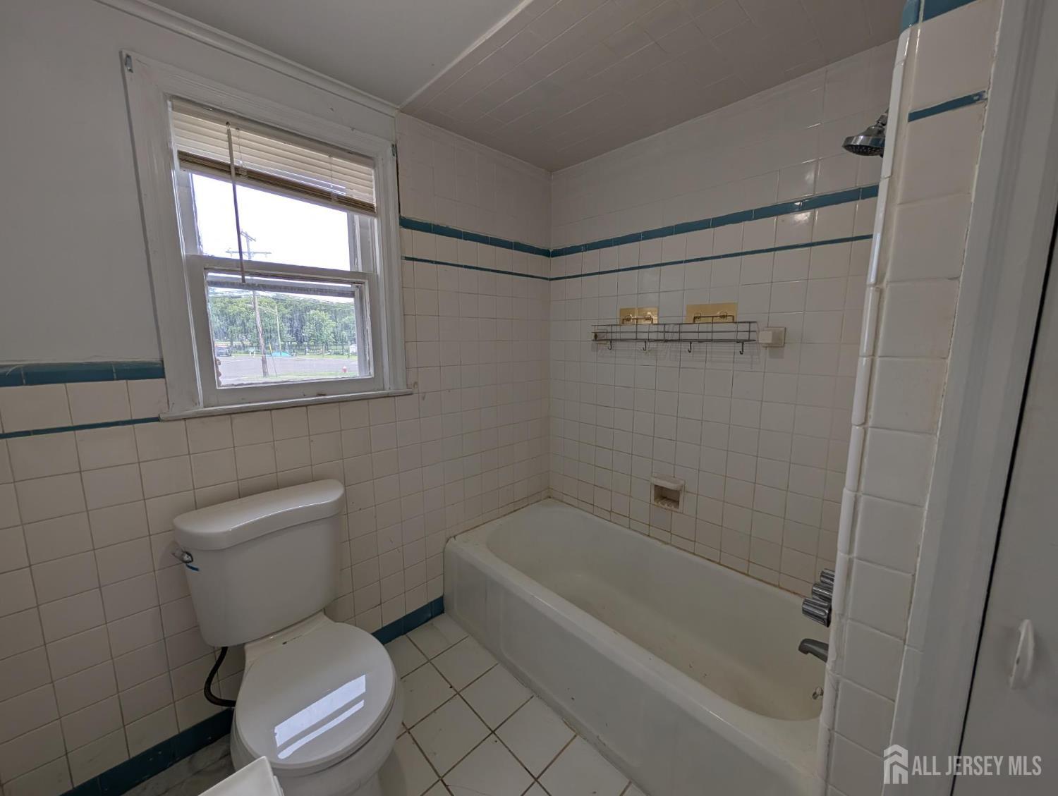 217 Macarthur Avenue, Sayreville NJ 08872 - View 5
