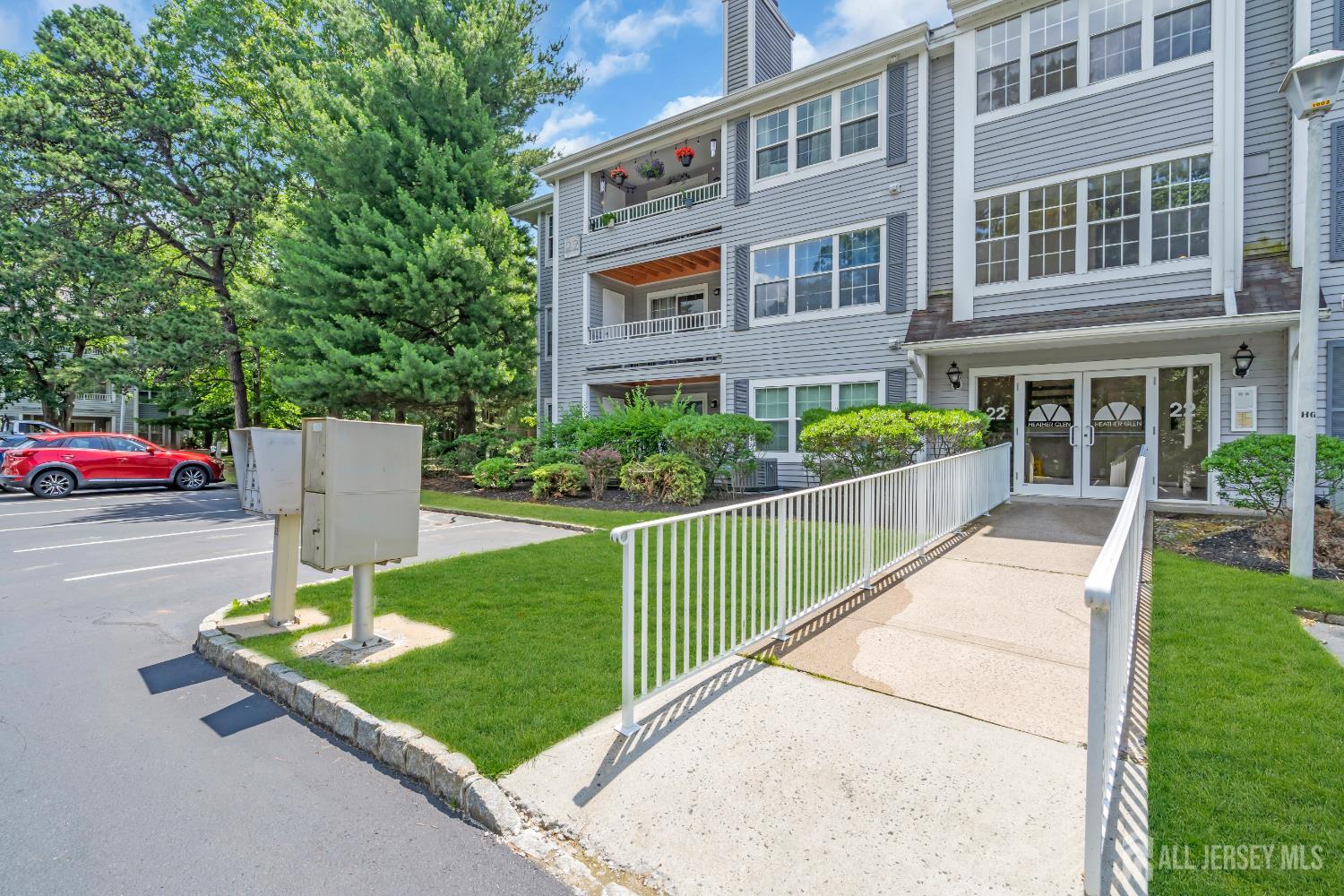 2212 Candlelight Court, Helmetta NJ 08828 - View 5