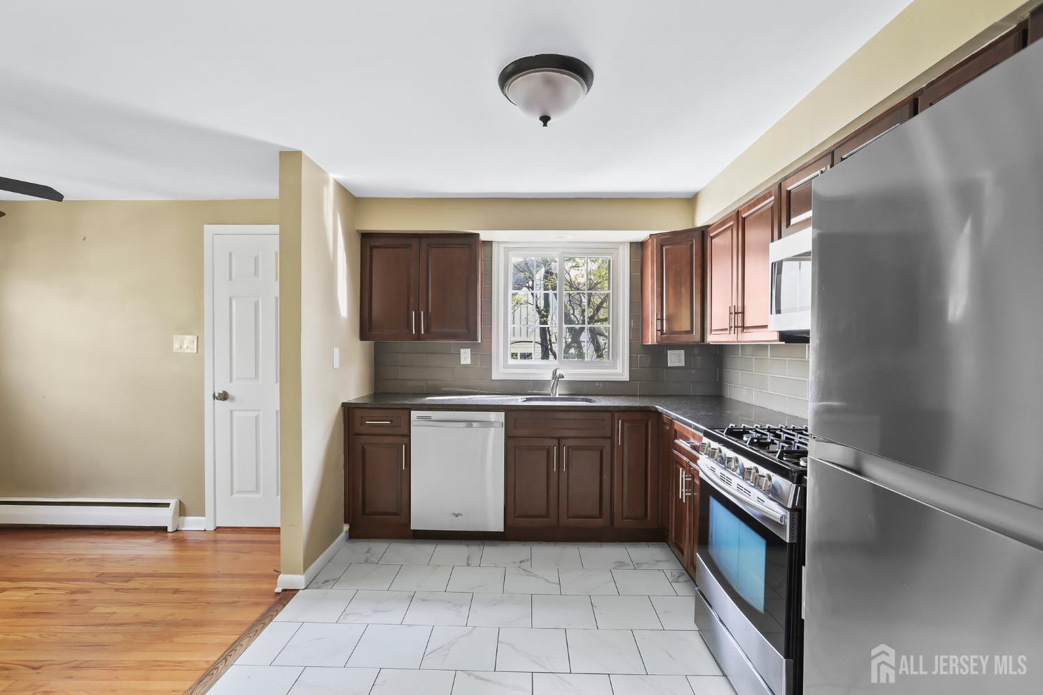 262 Wall Street # 2, Metuchen NJ 08840 - View 4