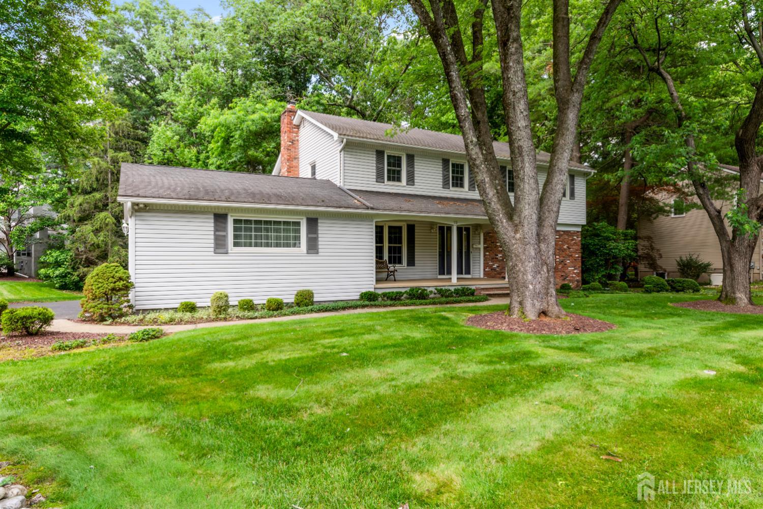 19 Redcoat Drive, East Brunswick NJ 08816 - View 2