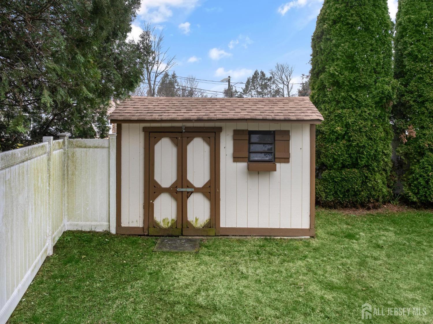 9 High Point Road, East Brunswick NJ 08816 - View 4