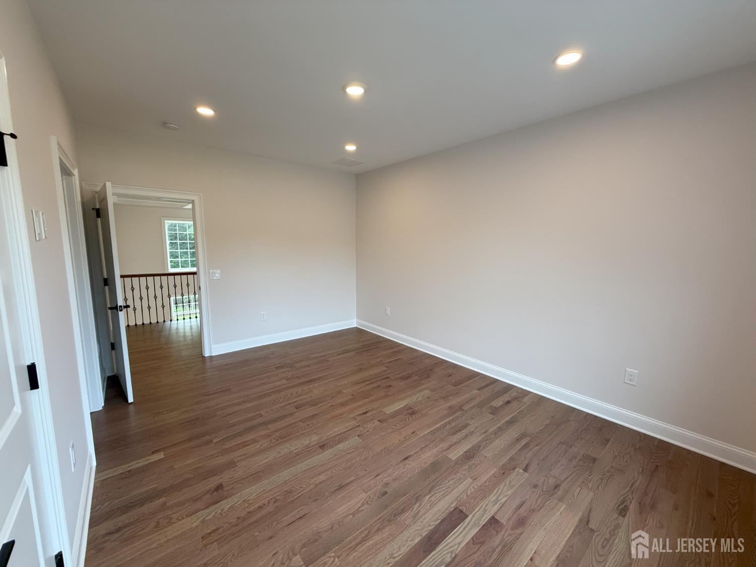 2 Joye, South Brunswick, NJ, 08852