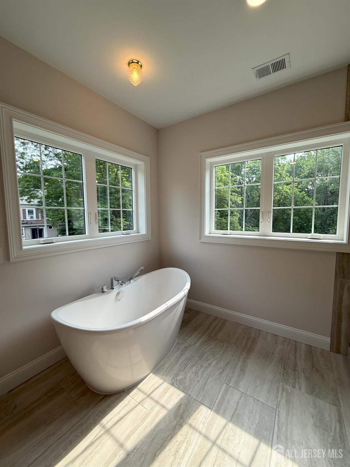 2 Joye, South Brunswick, NJ, 08852