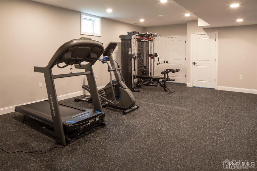 2 Joye, South Brunswick, NJ, 08852
