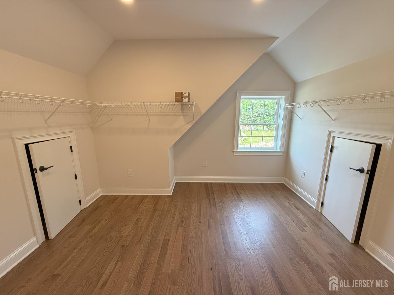 2 Joye, South Brunswick, NJ, 08852