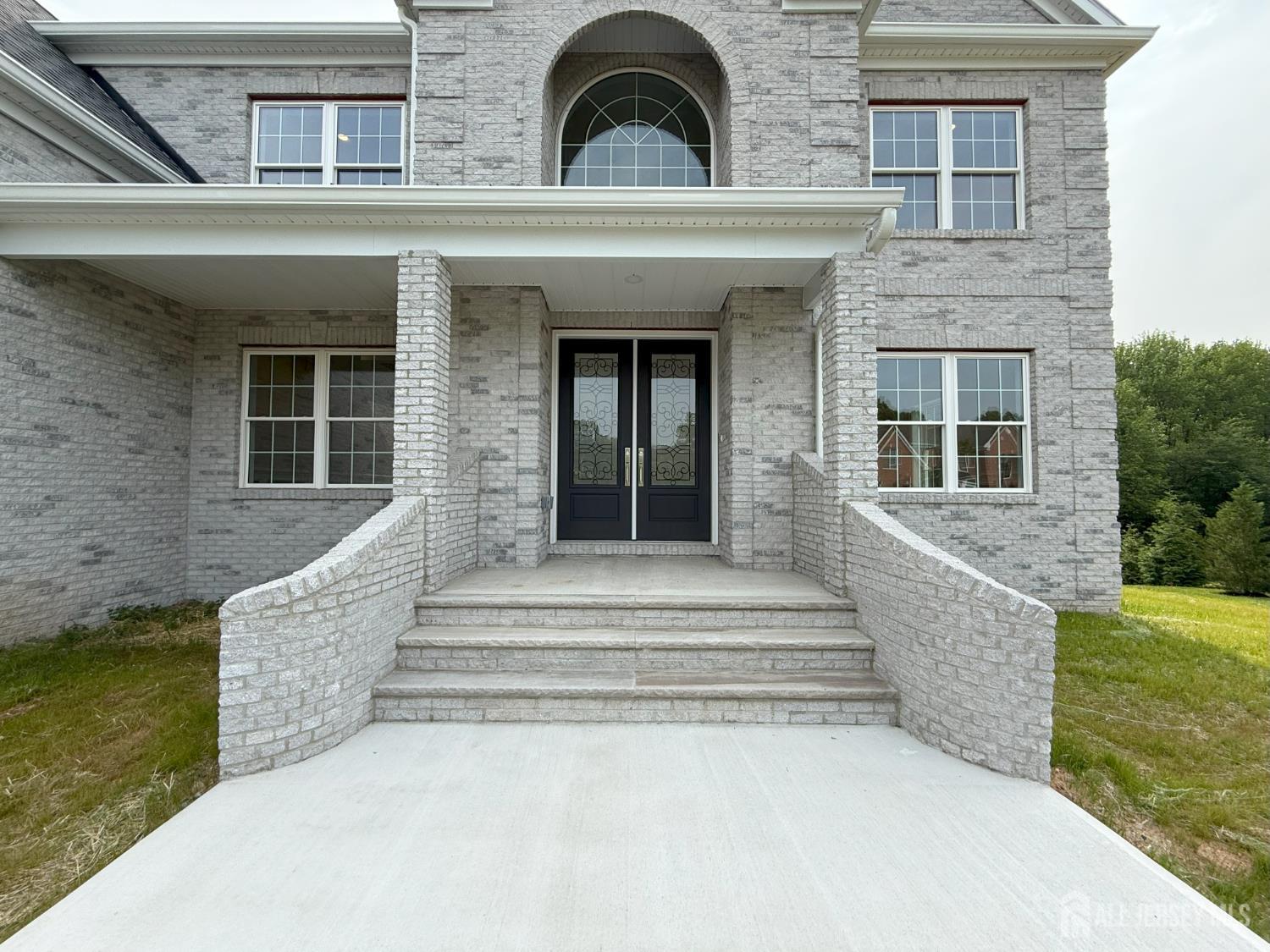 2 Joye, South Brunswick, NJ, 08852