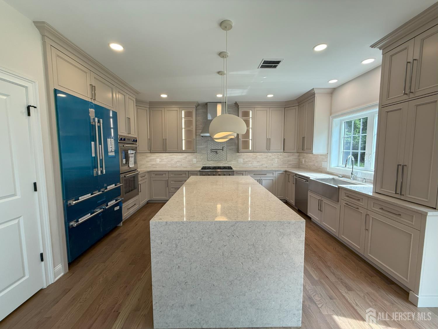 2 Joye, South Brunswick, NJ, 08852