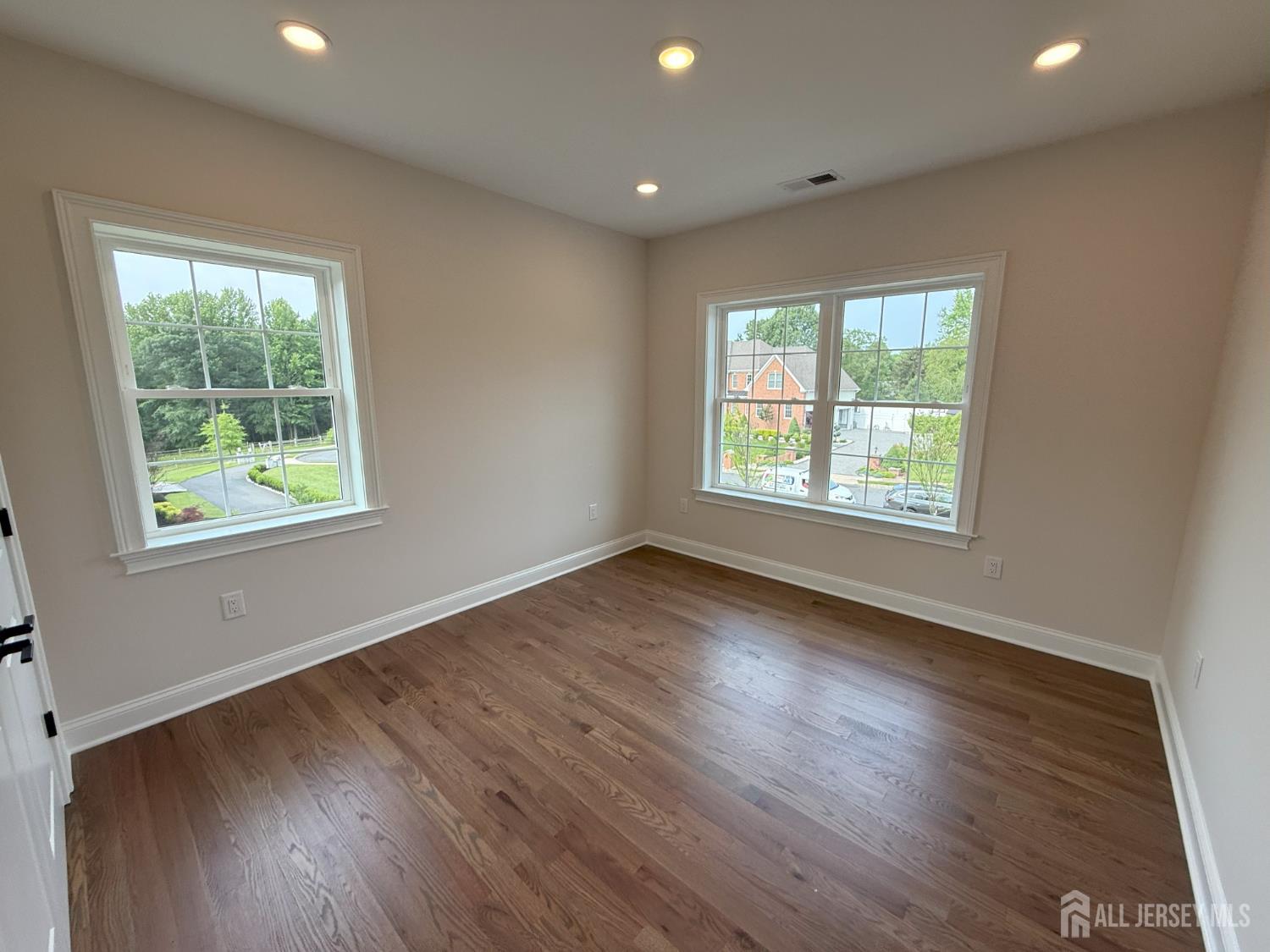 2 Joye, South Brunswick, NJ, 08852