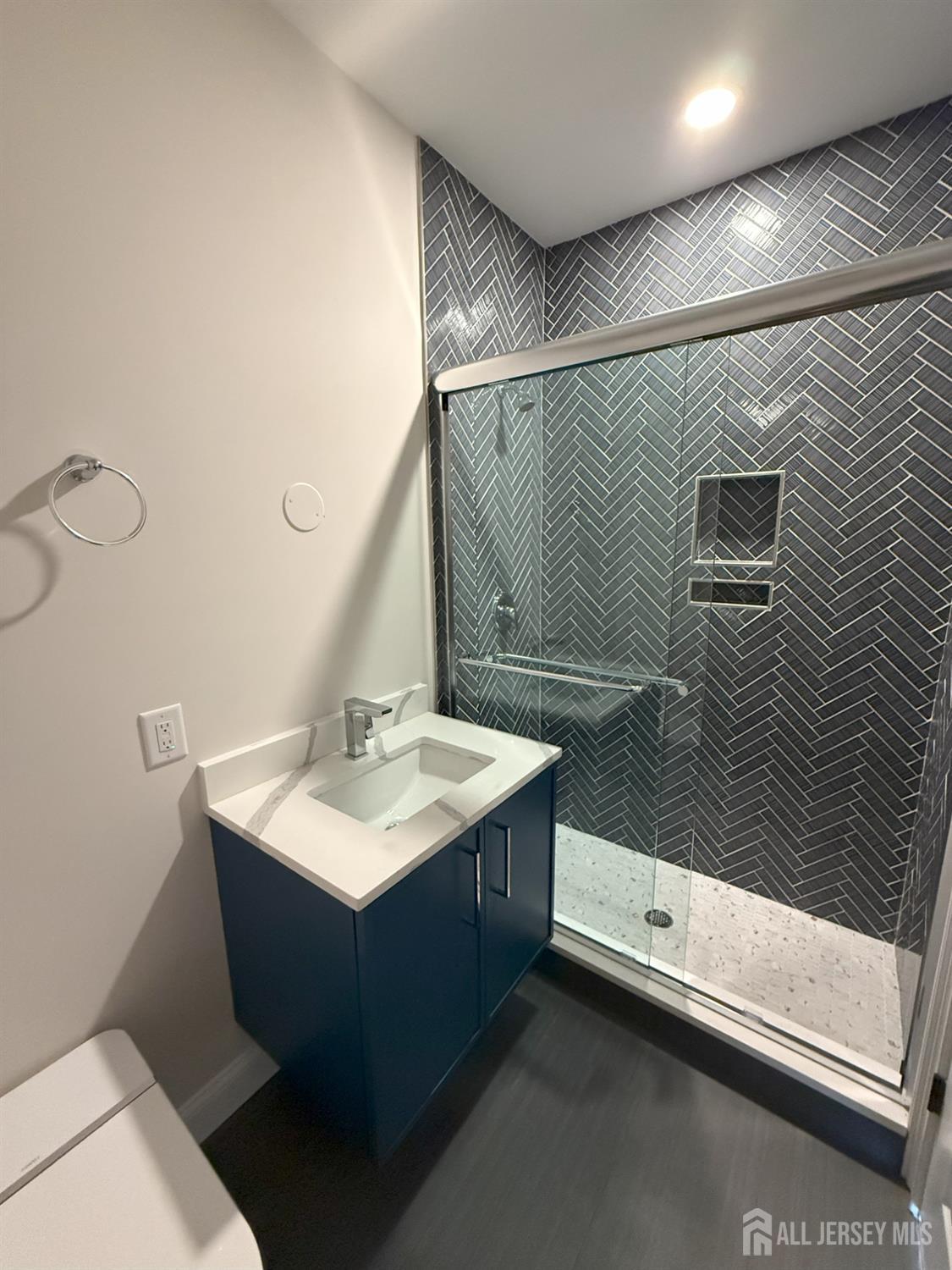 2 Joye, South Brunswick, NJ, 08852