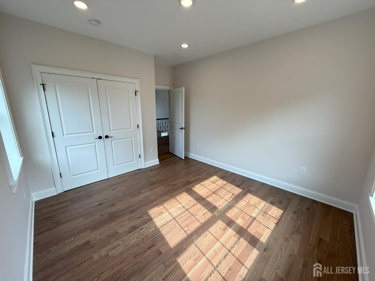 2 Joye, South Brunswick, NJ, 08852