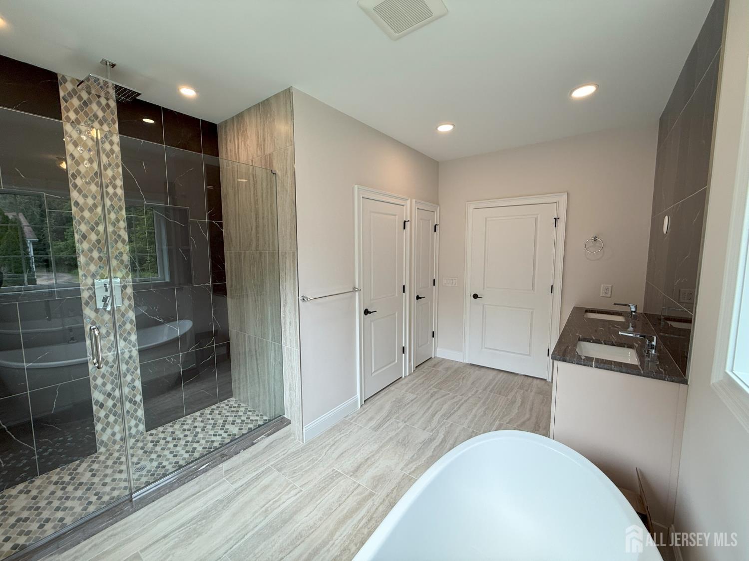 2 Joye, South Brunswick, NJ, 08852
