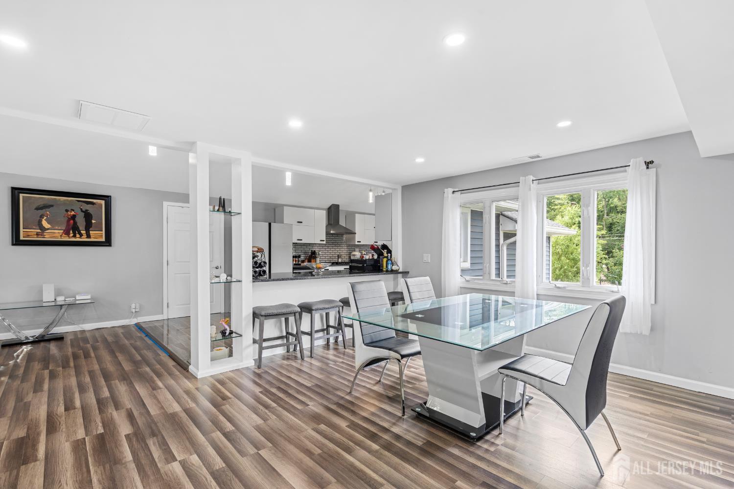 6 Kates, Mount Holly, NJ, 08060