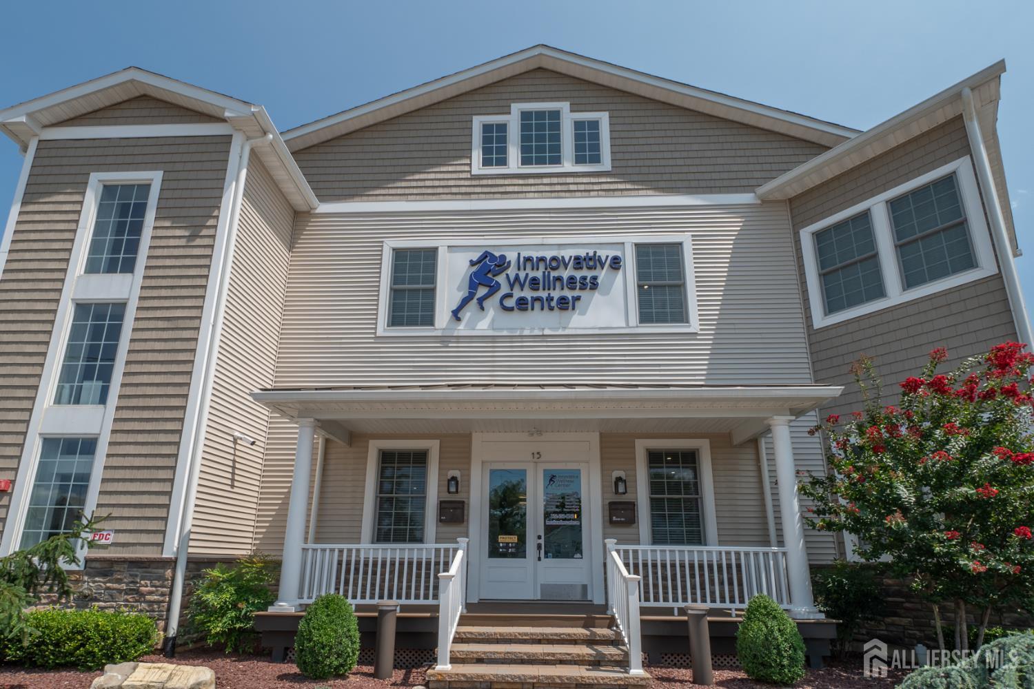 15-17 E Railroad, Jamesburg, NJ, 08831