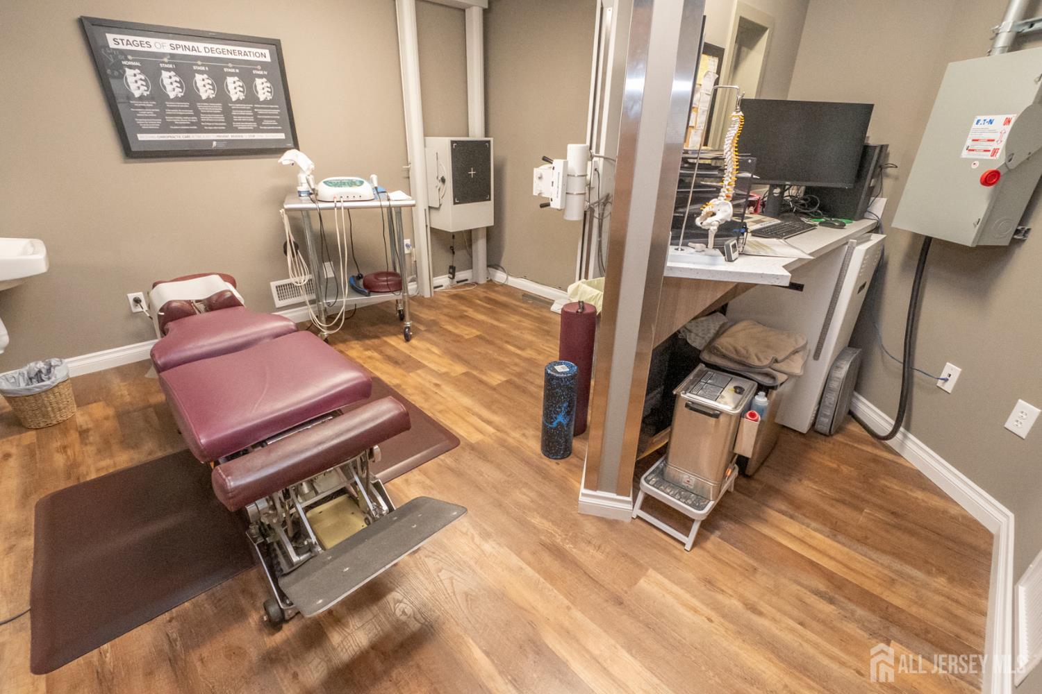 15-17 E Railroad, Jamesburg, NJ, 08831