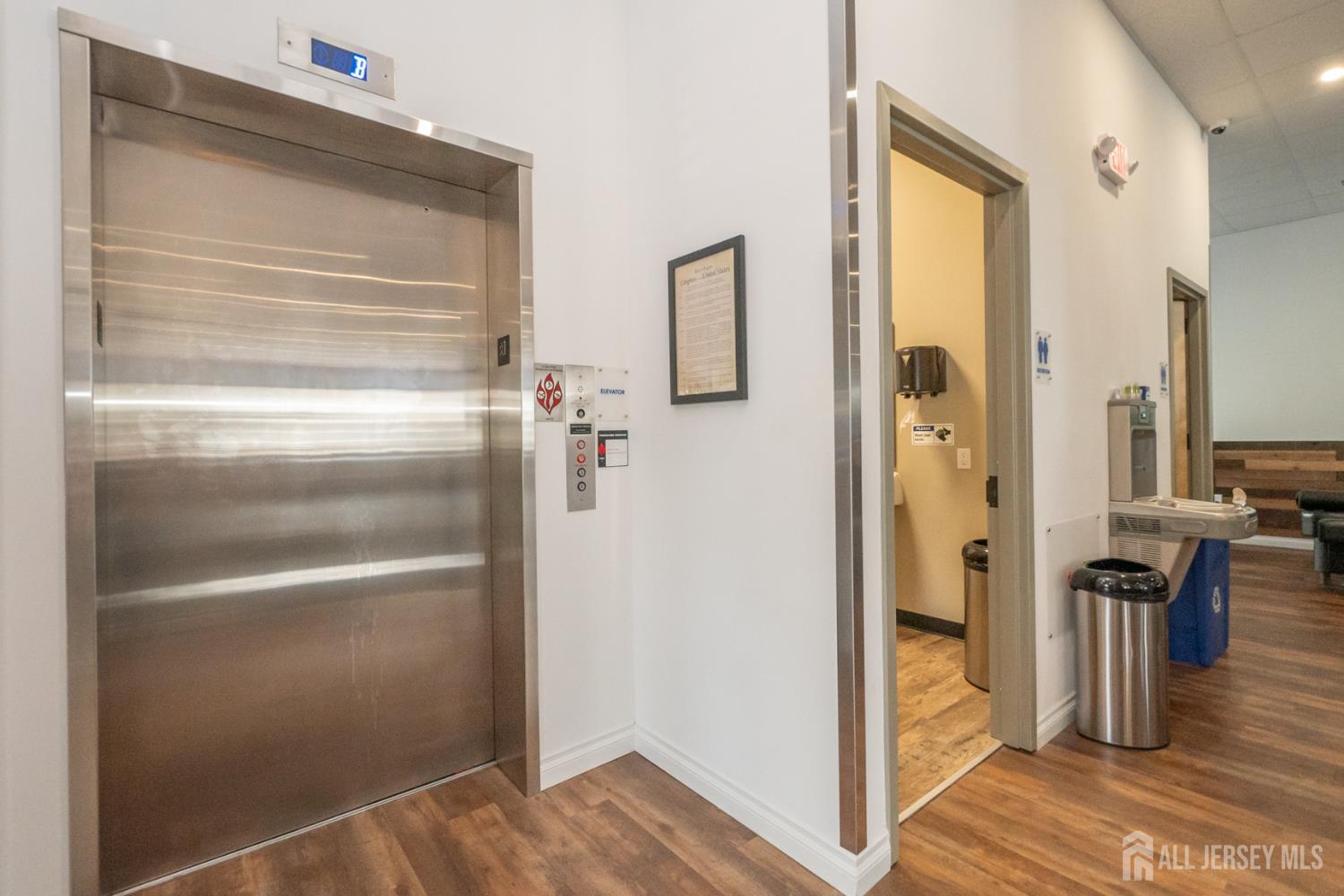 15-17 E Railroad, Jamesburg, NJ, 08831