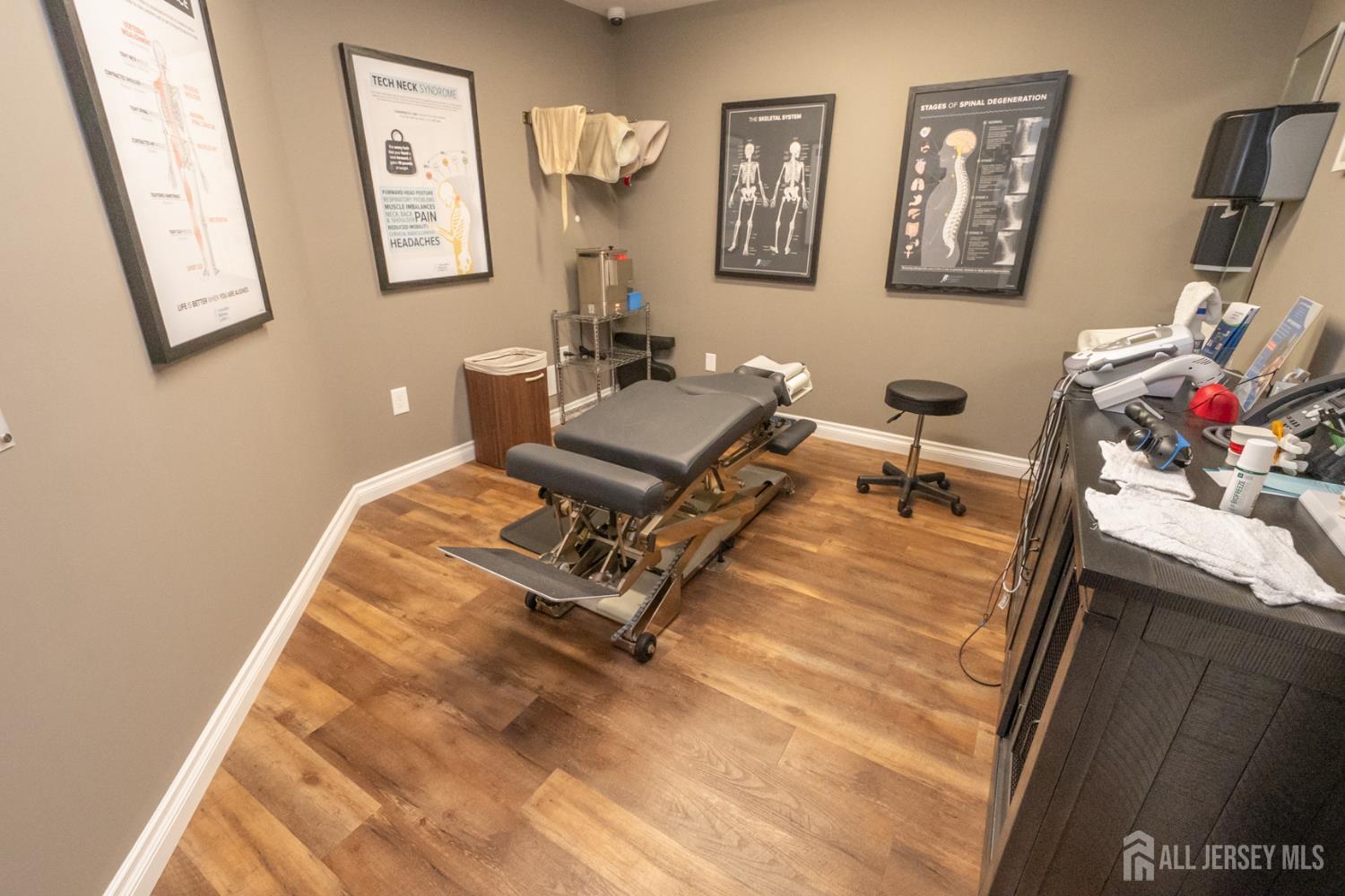 15-17 E Railroad, Jamesburg, NJ, 08831