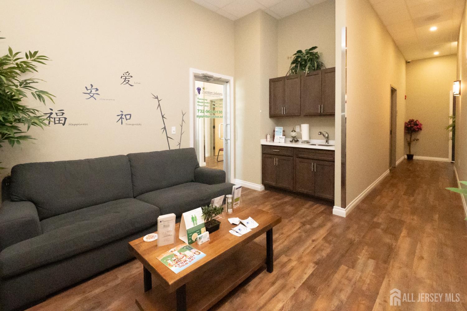 15-17 E Railroad, Jamesburg, NJ, 08831