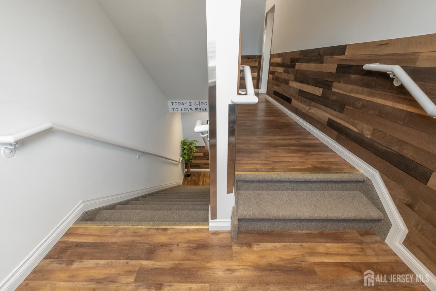 15-17 E Railroad, Jamesburg, NJ, 08831