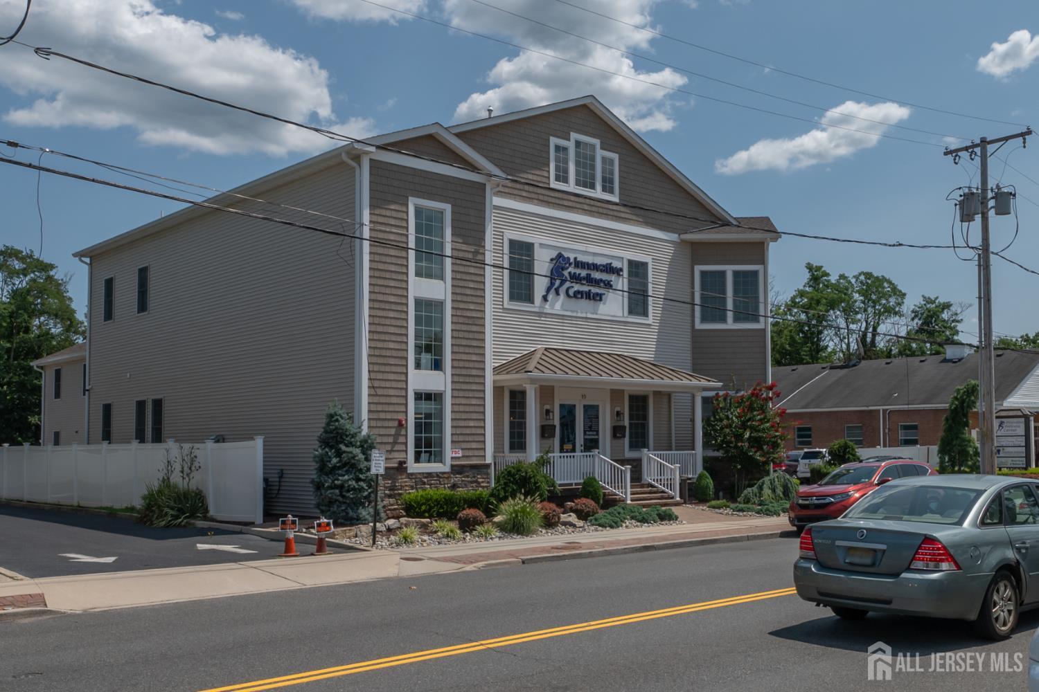 15-17 E Railroad, Jamesburg, NJ, 08831